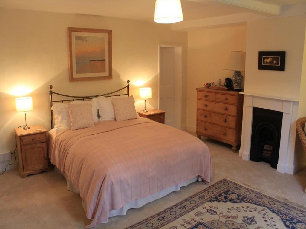Church Farmhouse B & B Kennett Oda fotoğraf